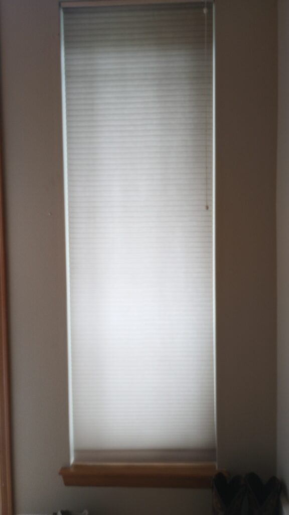 Long, clean blinds.